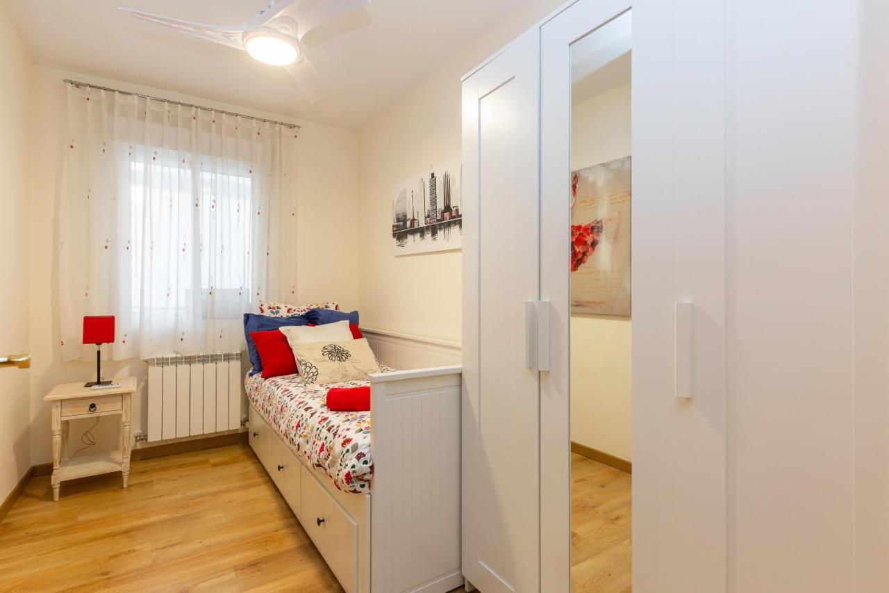 Apartamento Puente De Segovia Daire Madrid Dış mekan fotoğraf