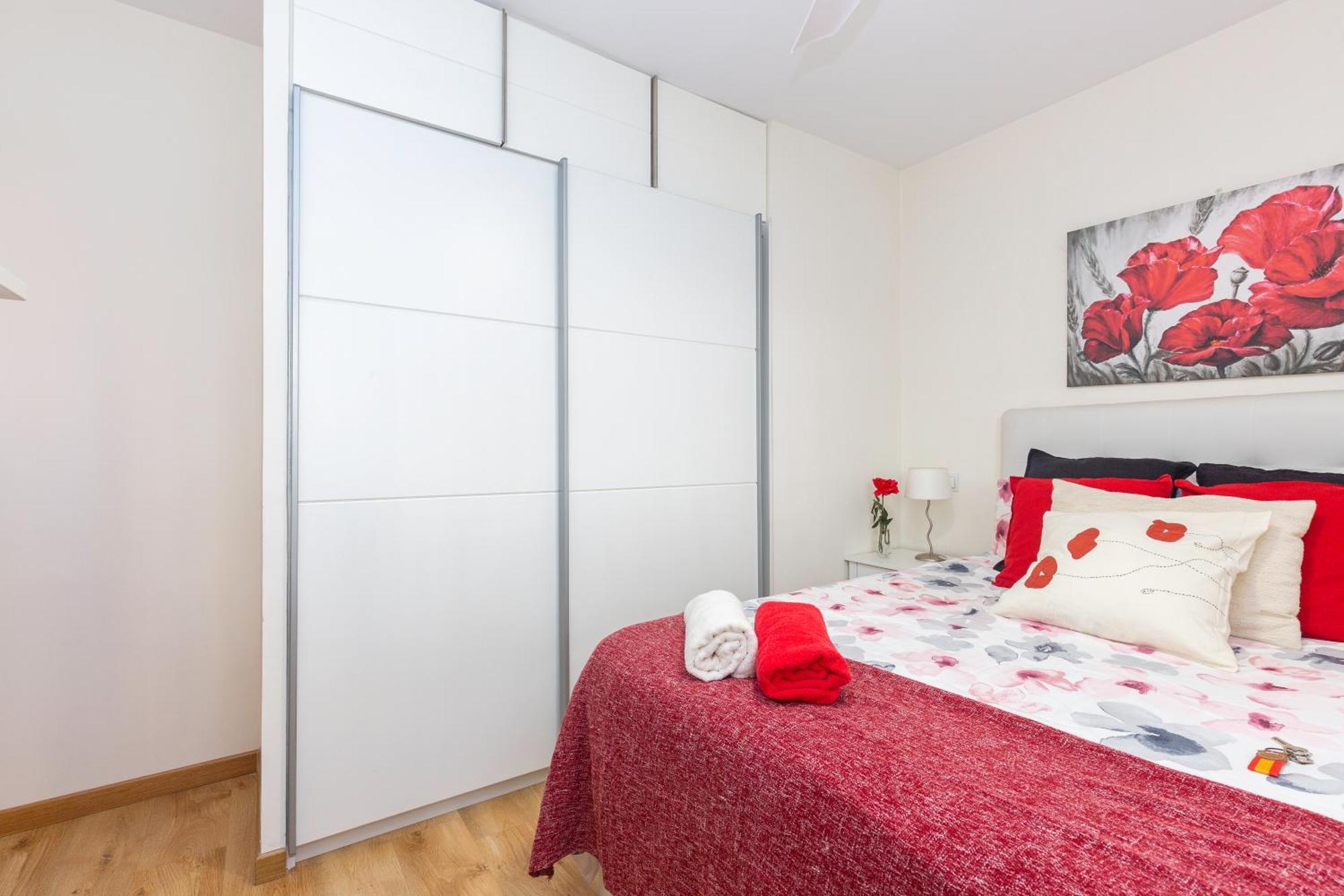 Apartamento Puente De Segovia Daire Madrid Dış mekan fotoğraf
